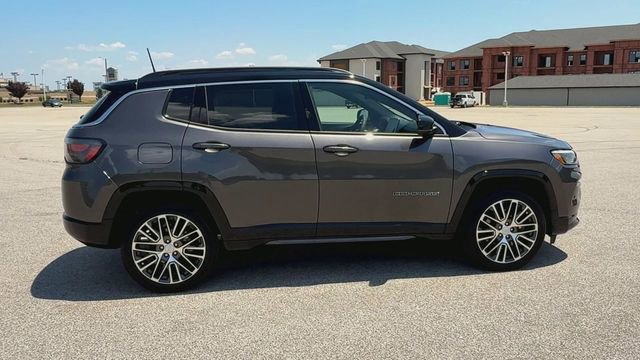 Used 2023 Jeep Compass Limited w/ Elite Group image 9