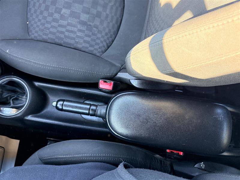 Used 2015 MINI Cooper S image 24