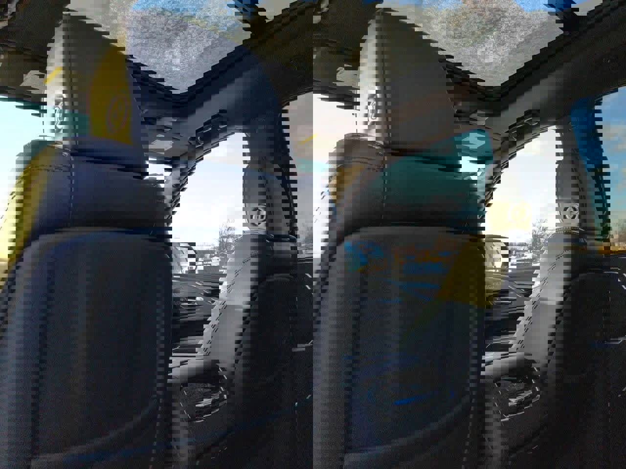 Used 2021 Cadillac Escalade Sport w/ Driver Assist Tech Package image 18