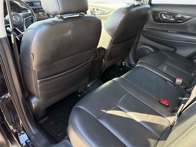 Used 2019 Nissan Rogue SL image 15