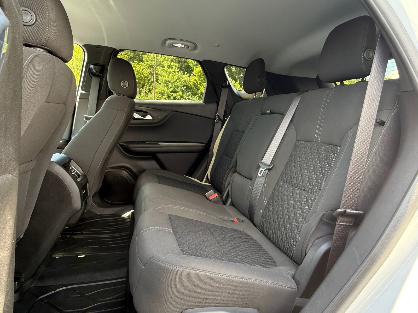 Used 2020 Chevrolet Blazer LT image 24