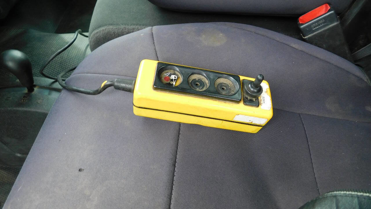 Used 2013 Chevrolet Silverado 3500 W/T w/ Snow Plow Prep Package image 14