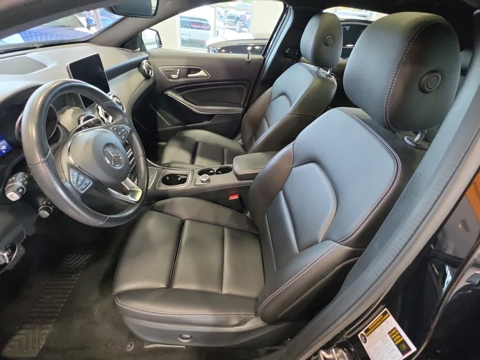 Used 2019 Mercedes-Benz GLA 250 4MATIC image 19