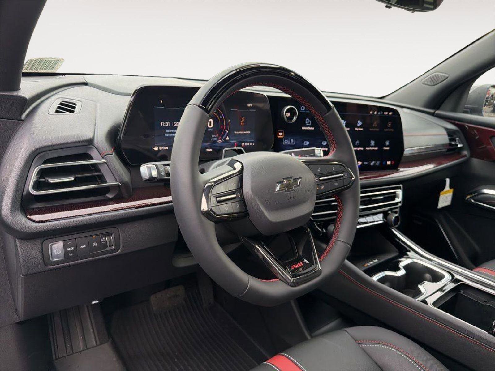 New 2026 Chevrolet Traverse RS w/ LPO, Floor Liner Package image 5