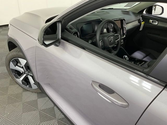 New 2026 Volvo XC40 B5 Plus w/ Protection Package Premier image 43