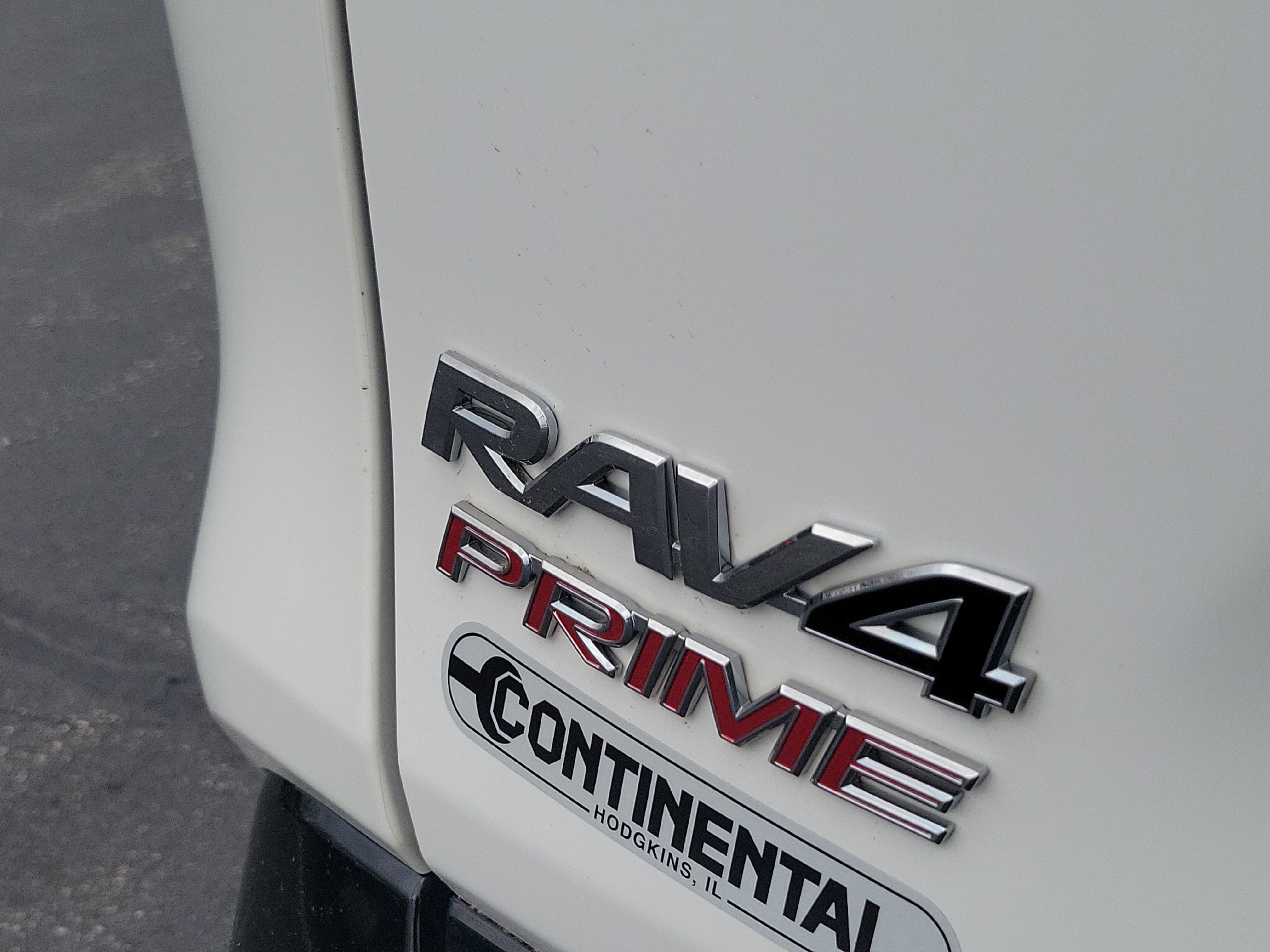 Certified 2023 Toyota RAV4 SE w/ Weather & Moonroof Package AWD/4WD image 8