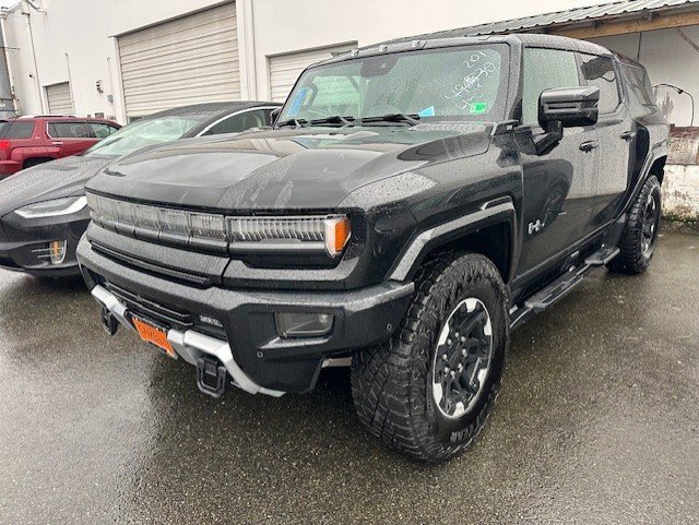 Used 2024 GMC Hummer EV 2X w/ Extreme Off-Road Package image 2