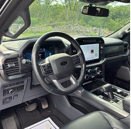 Used 2024 Ford F150 Lariat AWD/4WD image 10