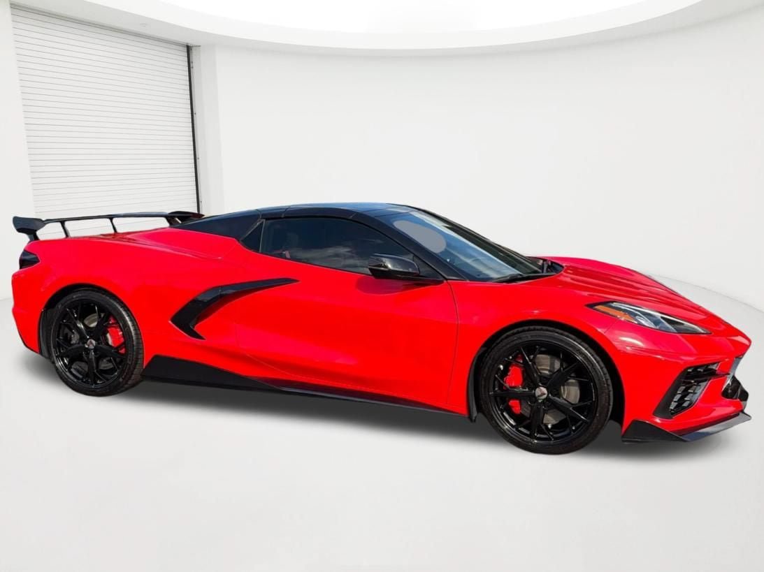Used 2022 Chevrolet Corvette Stingray Premium Conv w/ Z51 Performance Package RWD image 4