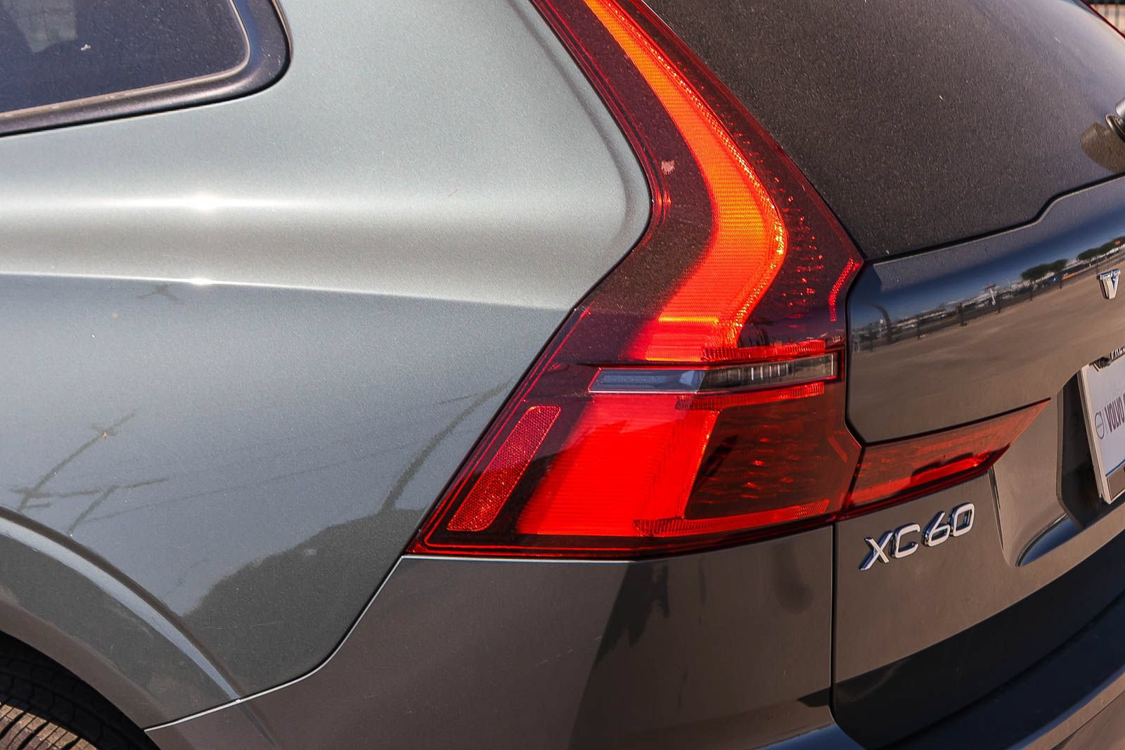 New 2026 Volvo XC60 T8 Core w/ Climate Package AWD/4WD image 11
