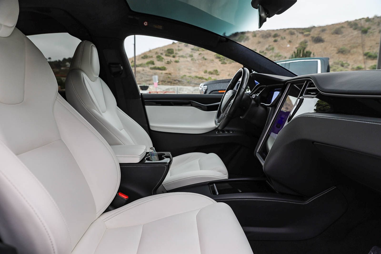 Used 2020 Tesla Model X Performance AWD/4WD image 17