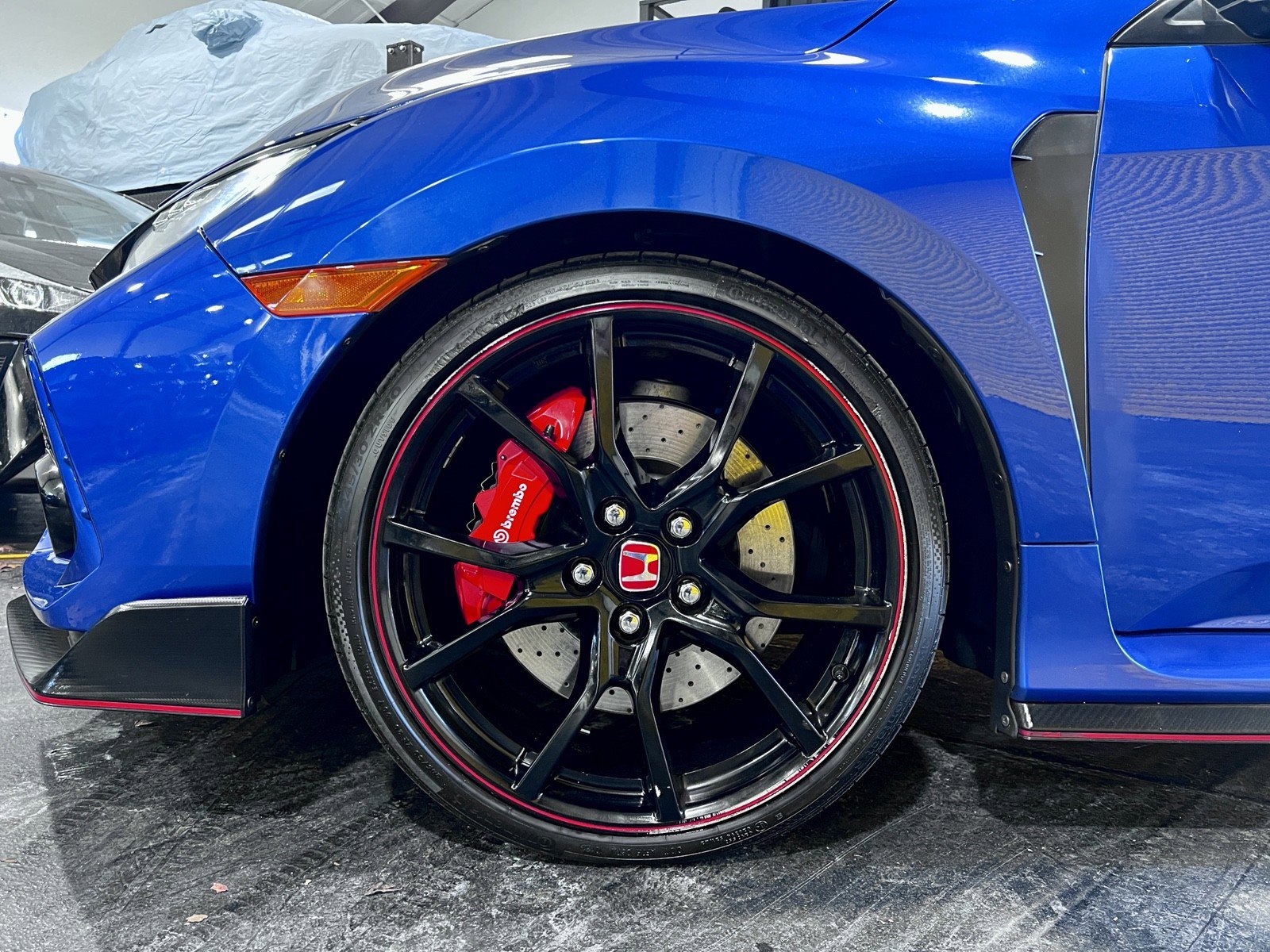 Used 2018 Honda Civic Type R image 25