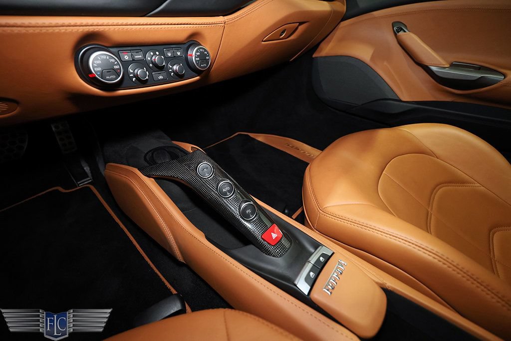 Used 2018 Ferrari 488 GTB RWD image 25