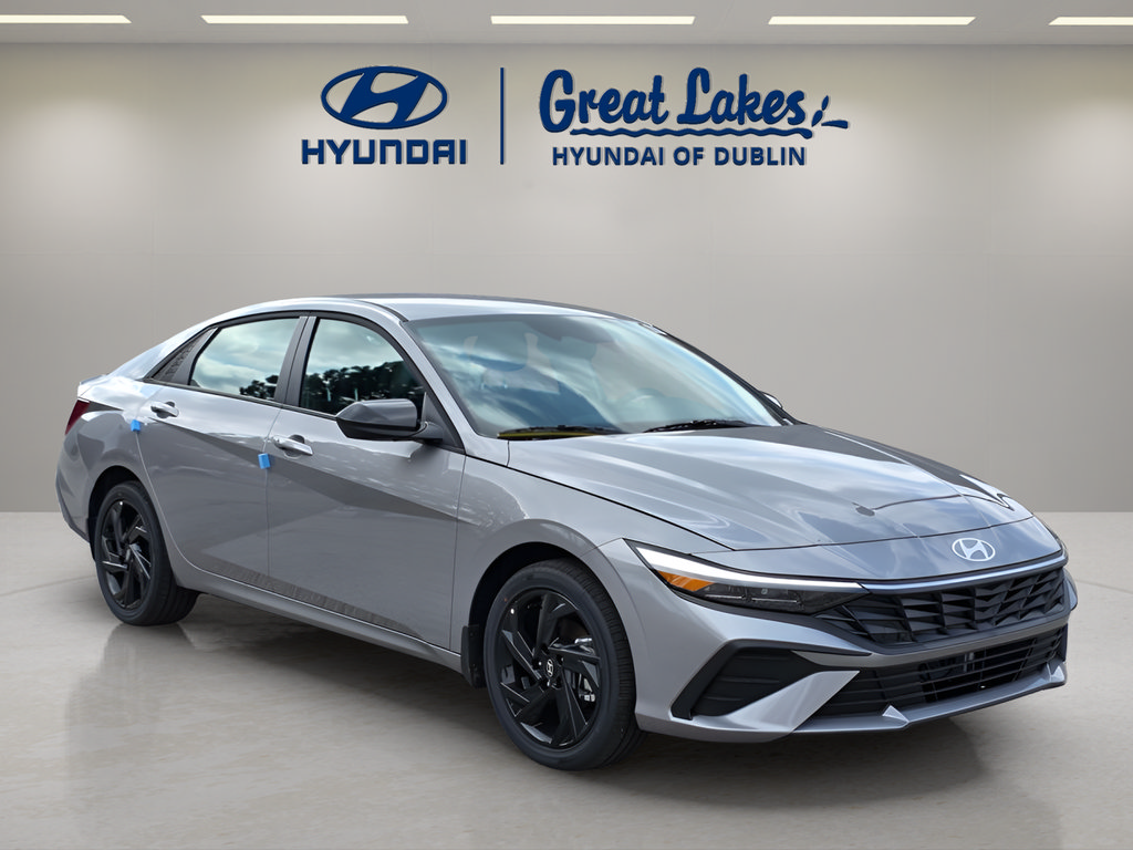 New 2026 Hyundai Elantra SEL FWD image 7