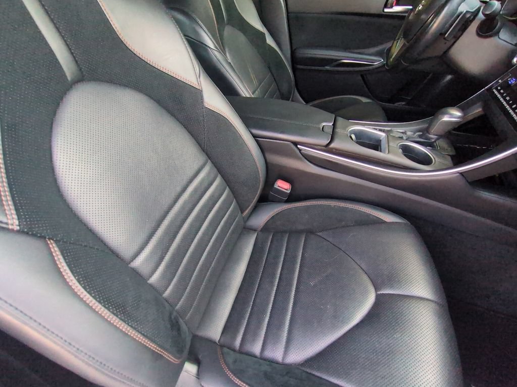 Used 2020 Toyota Avalon Touring FWD image 20