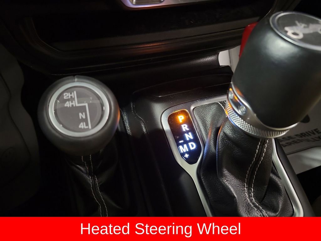 Used 2019 Jeep Wrangler Unlimited Sahara w/ LED Lighting Group image 16