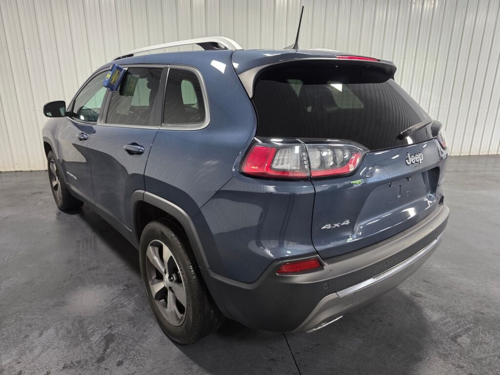 Used 2020 Jeep Cherokee Limited AWD/4WD image 3