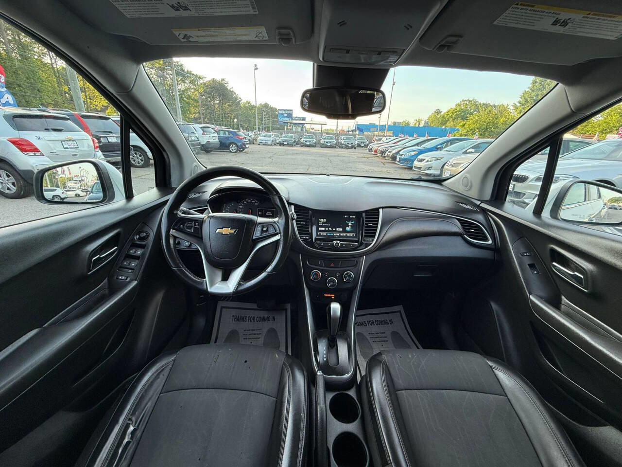 Used 2017 Chevrolet Trax LT w/ LT Convenience Package image 8