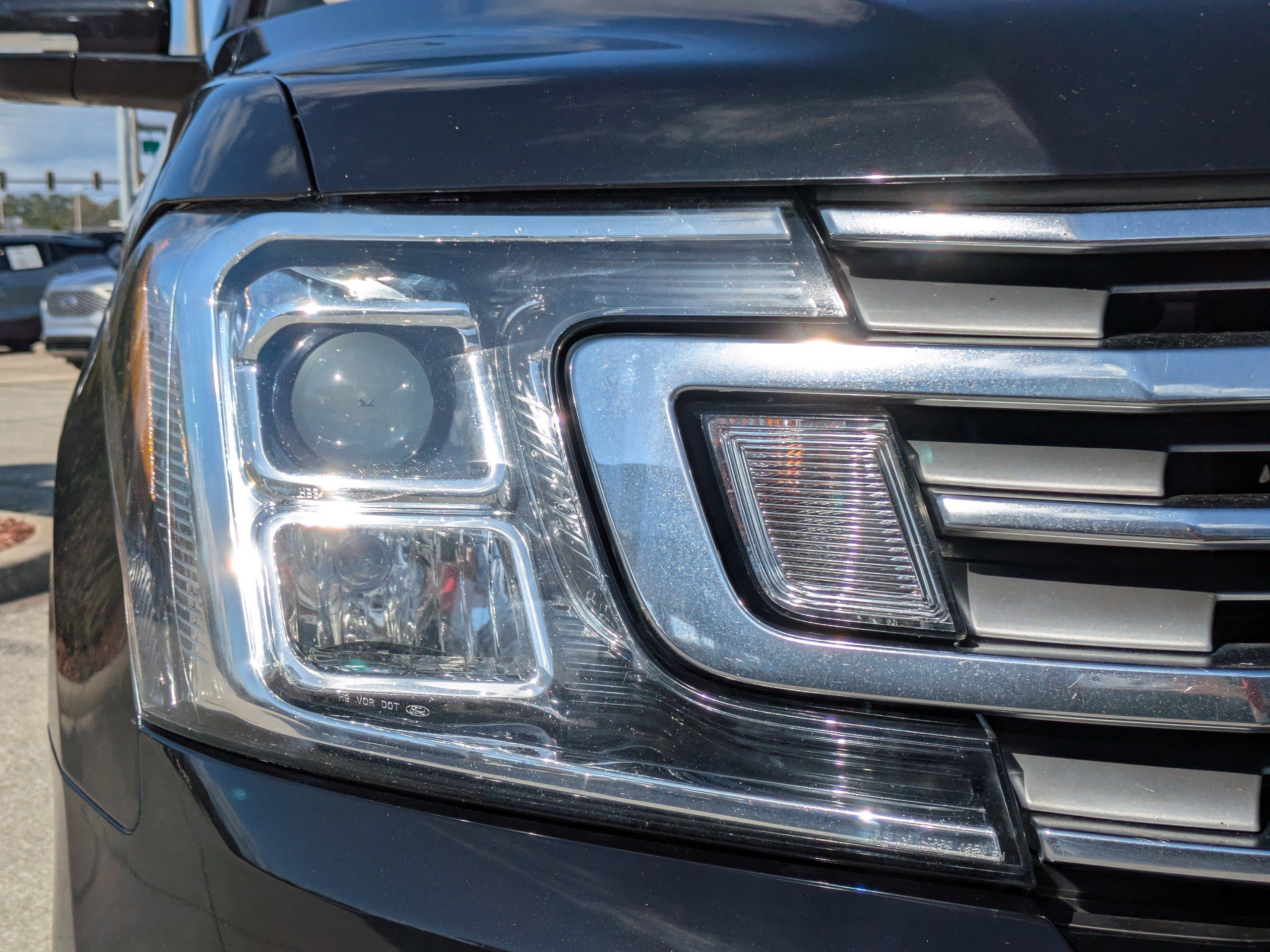 Used 2020 Ford Expedition Limited image 10