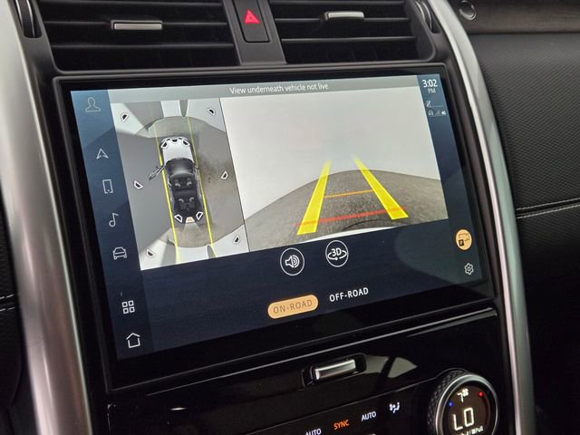 New 2025 Land Rover Discovery Dynamic SE image 25