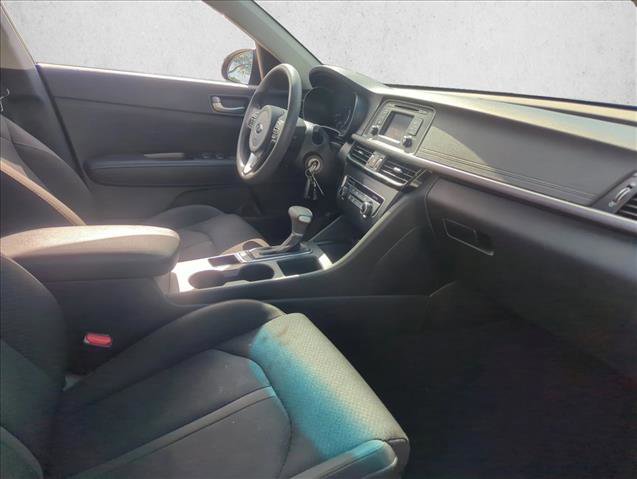 Used 2017 Kia Optima LX image 21