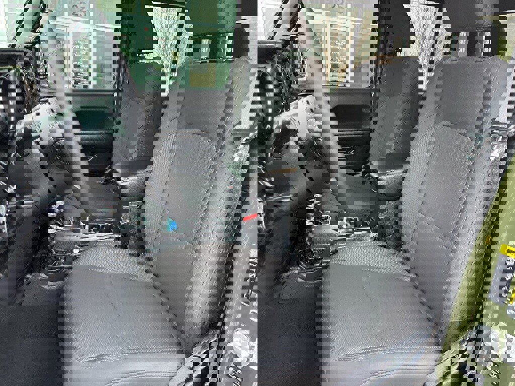 Used 2023 Jeep Gladiator Willys image 4