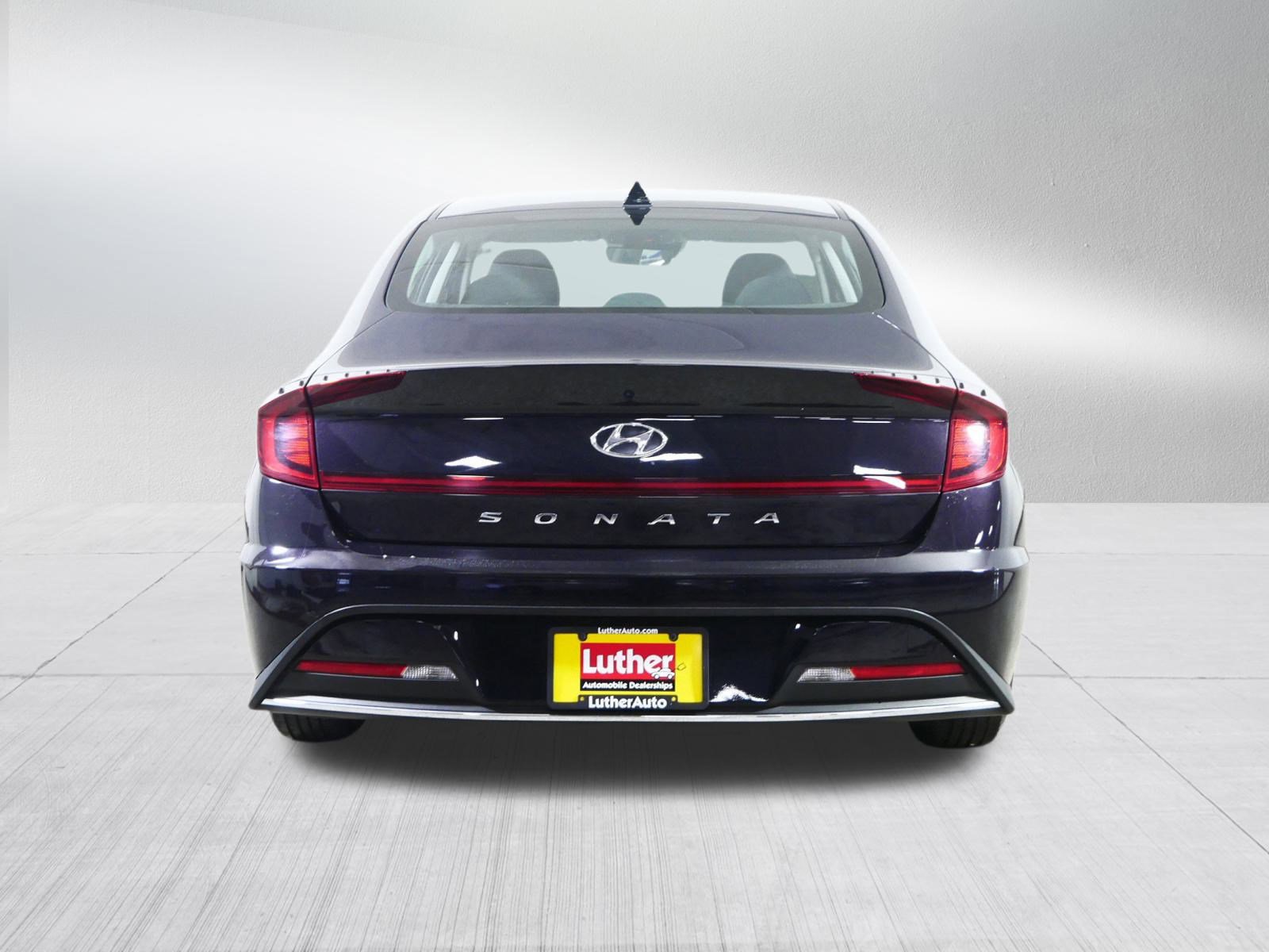 Used 2023 Hyundai Sonata SE image 6