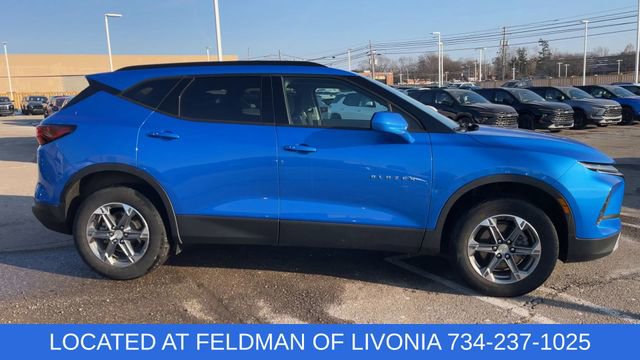 Certified 2024 Chevrolet Blazer LT w/ Convenience Package image 9