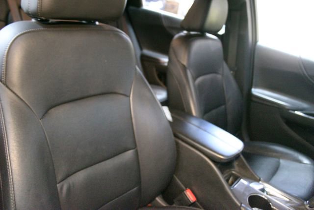 Used 2016 Chevrolet Malibu LT w/ True North Edition FWD image 11