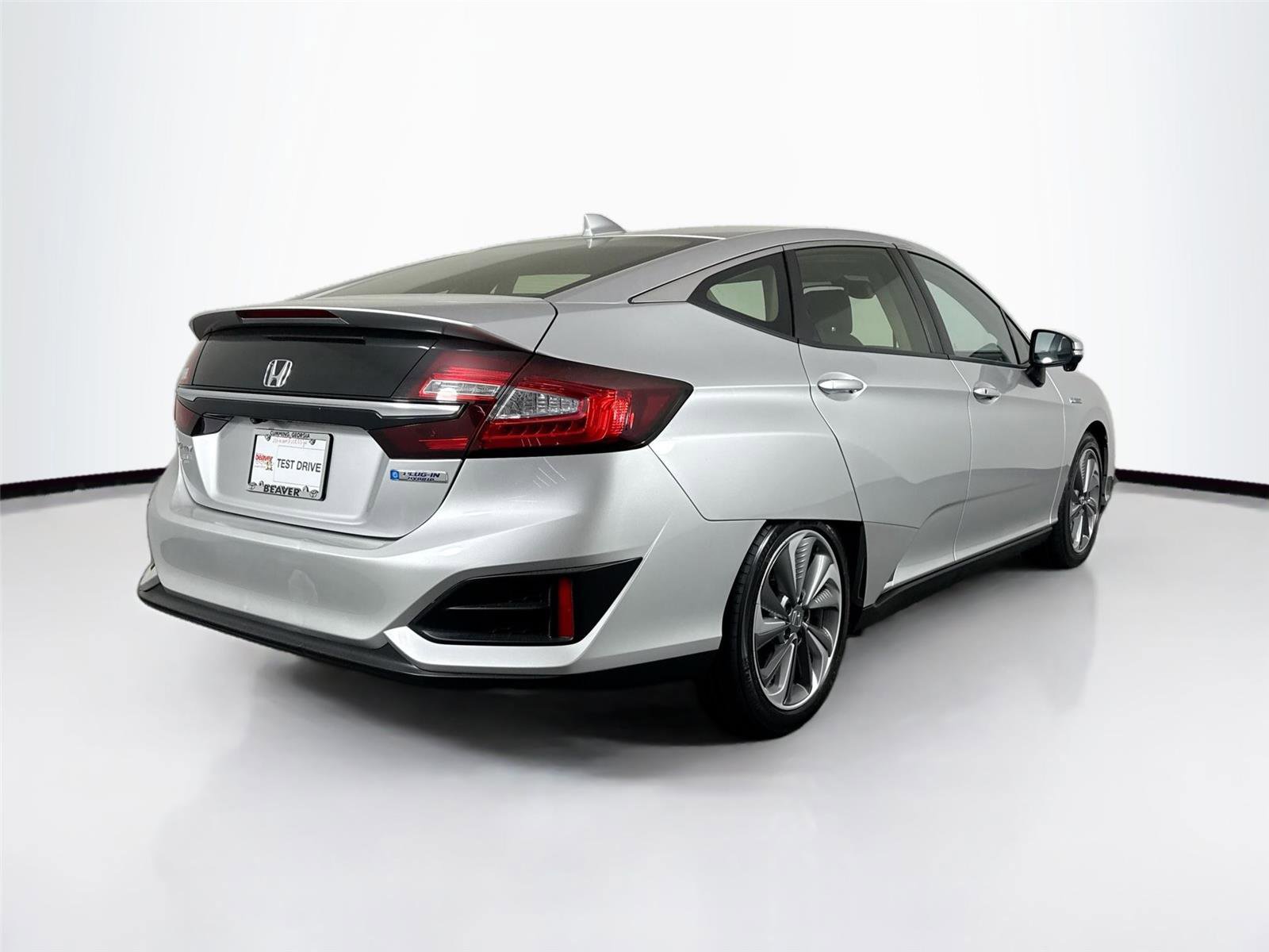 Used 2018 Honda Clarity Plug-In Hybrid image 2