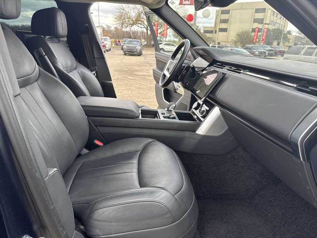 Used 2023 Land Rover Range Rover Long Wheelbase Autobiography AWD/4WD image 31