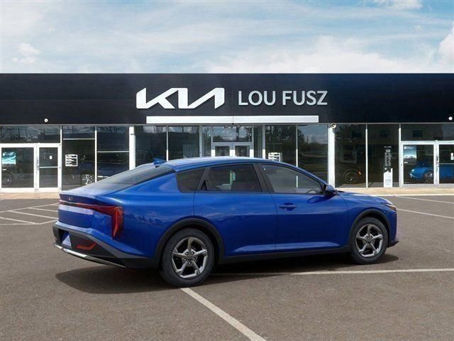 New 2026 Kia K4 FWD image 6