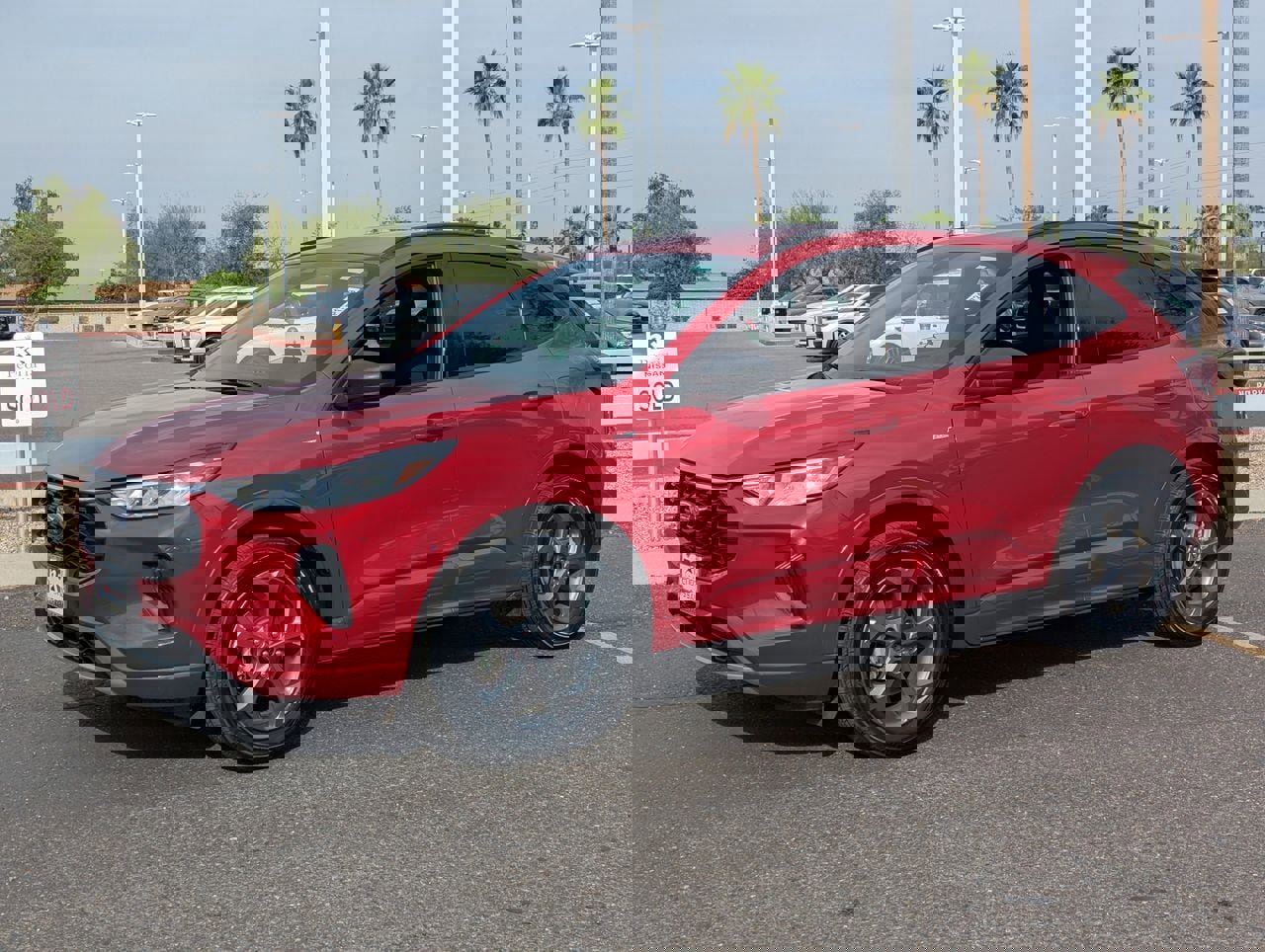 Used 2024 Ford Escape ST-Line AWD/4WD image 2