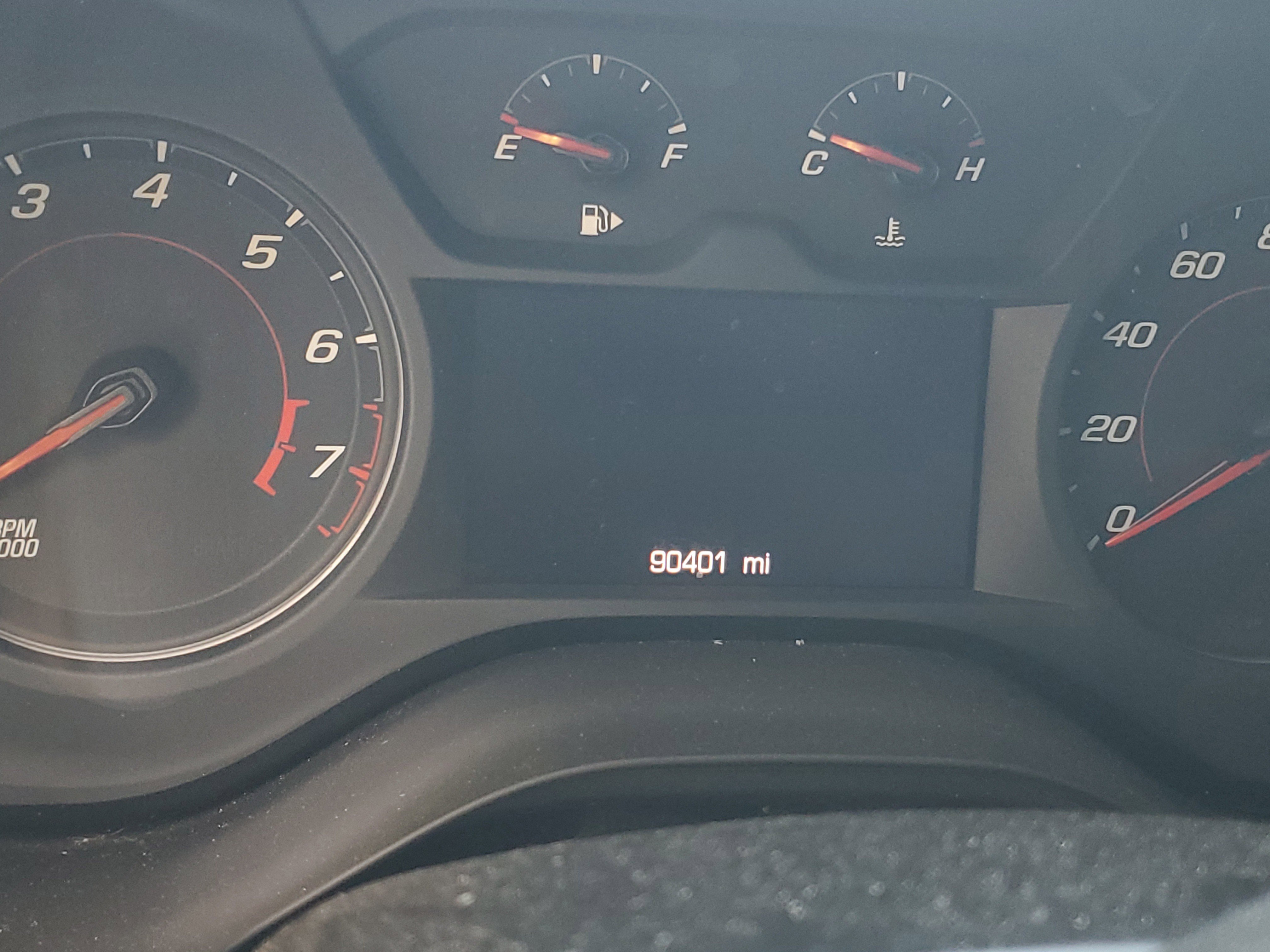 Used 2020 Chevrolet Camaro LT RWD image 10