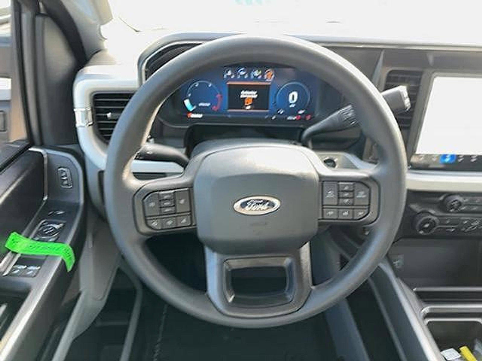 New 2026 Ford F250 XLT w/ XLT Premium Package AWD/4WD image 15