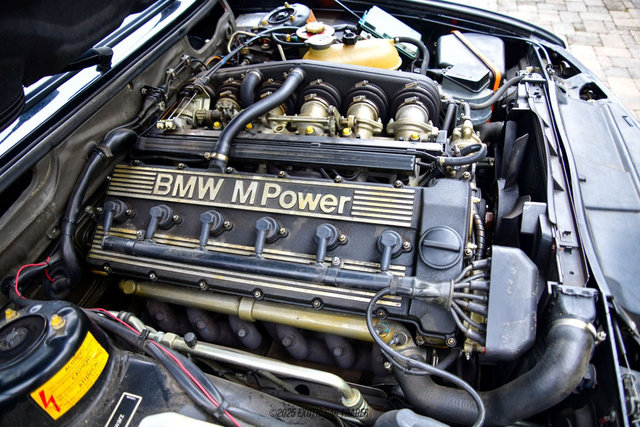 Used 1988 BMW M5 image 17