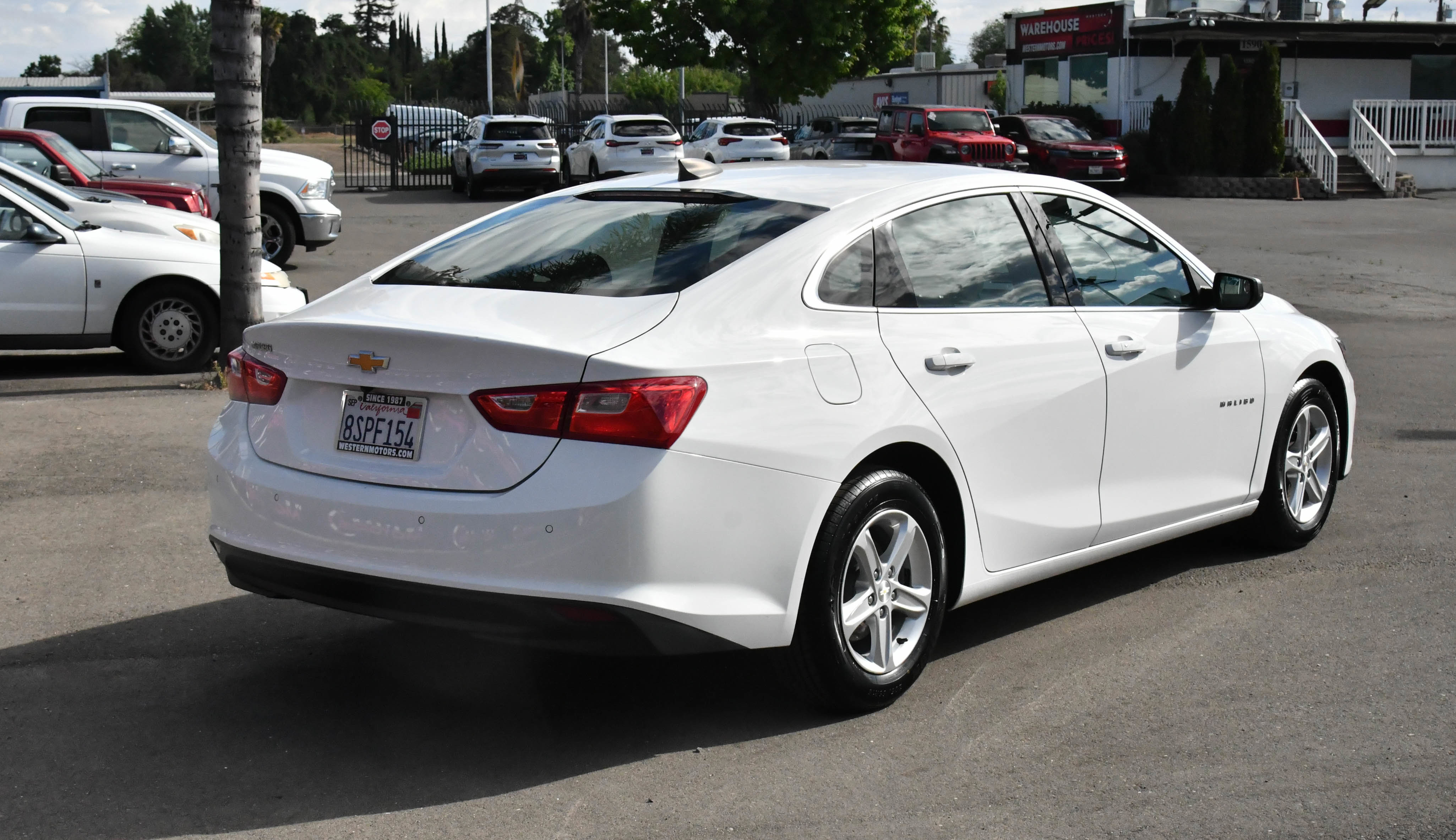 Used 2020 Chevrolet Malibu LS w/ Driver Confidence Package II FWD image 8