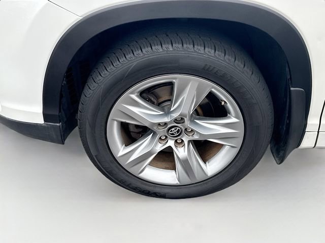 Used 2019 Toyota Highlander Limited Platinum image 35