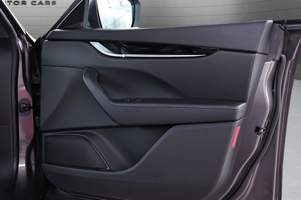 Used 2023 Maserati Levante Modena image 74