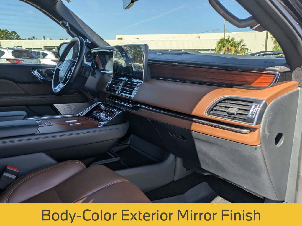 Used 2023 Lincoln Navigator L Reserve RWD image 33