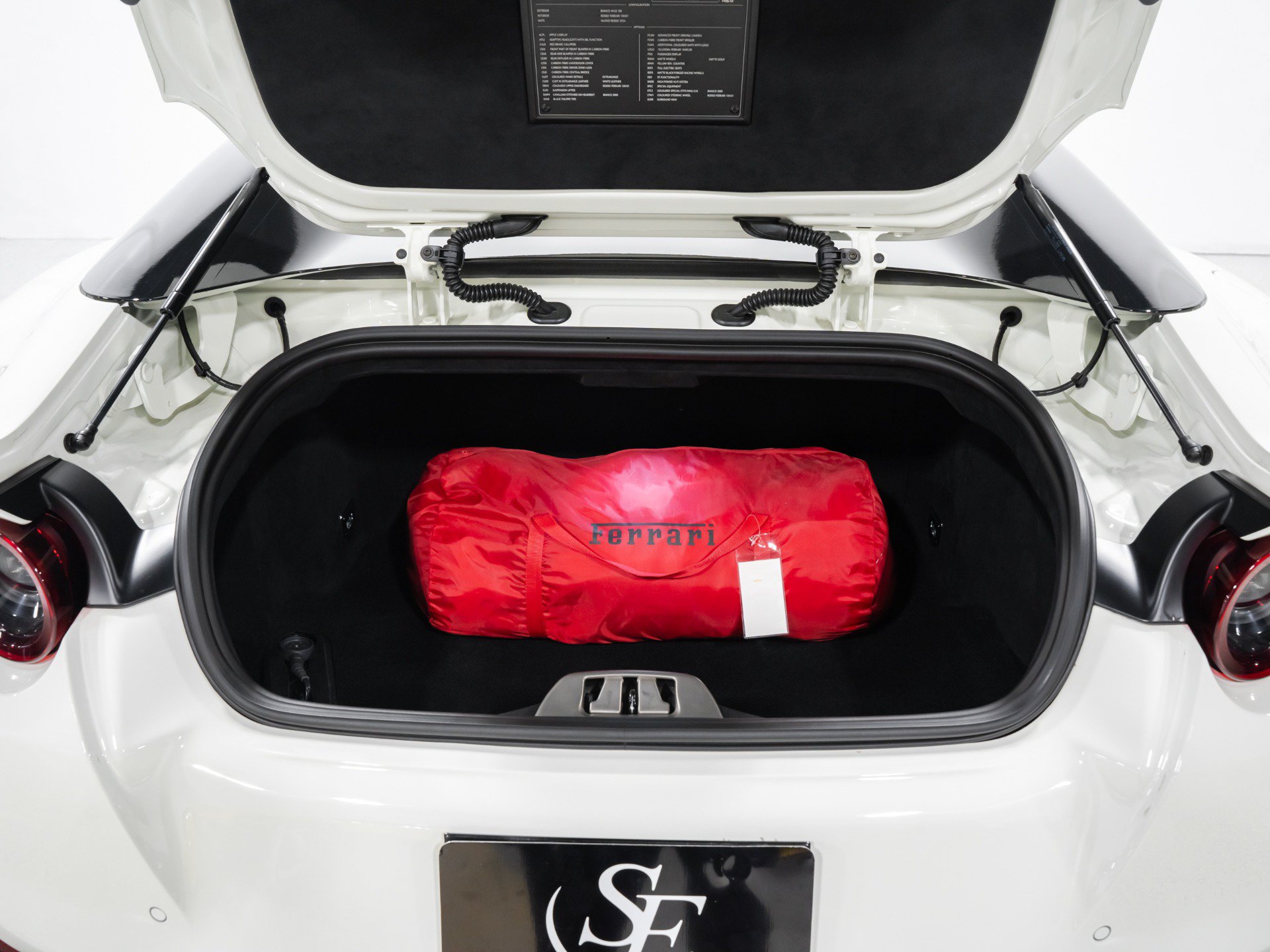 Used 2023 Ferrari 812 GTS RWD image 88