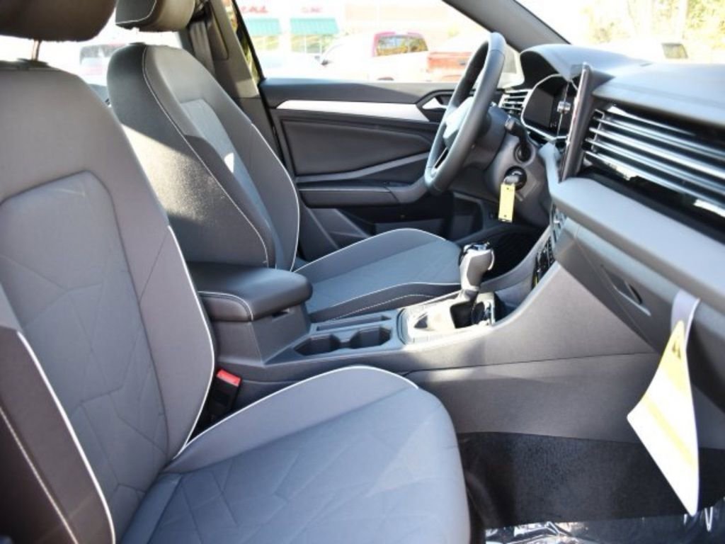 New 2026 Volkswagen Jetta Sport FWD image 28