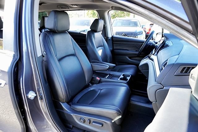 Used 2023 Honda Odyssey EX-L image 12