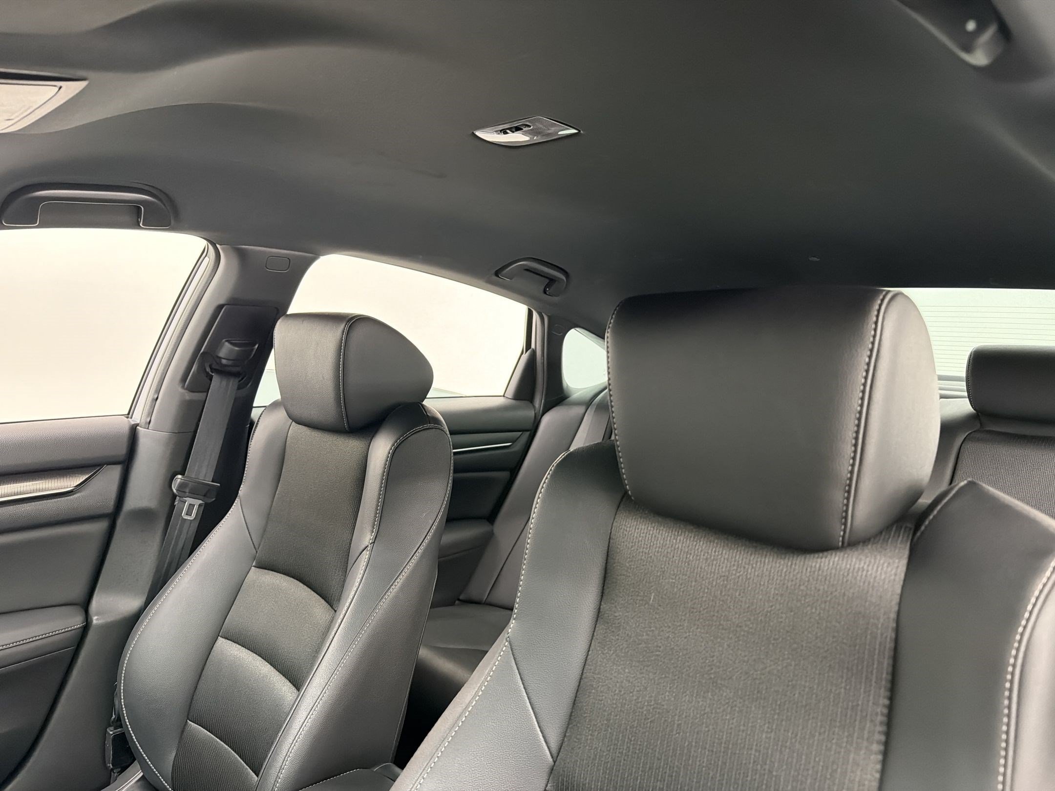 Used 2019 Honda Accord Sport image 29