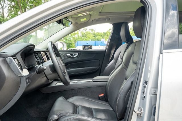 Used 2022 Volvo XC60 B5 Inscription w/ Advanced Package AWD/4WD image 18