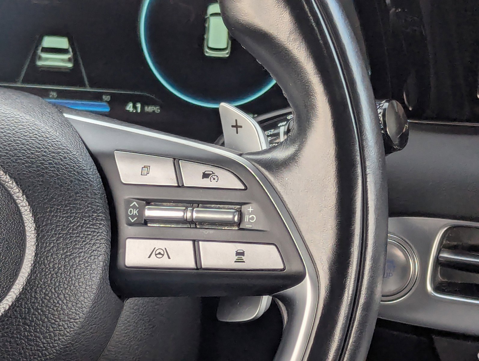 Used 2023 Hyundai Palisade Calligraphy image 24