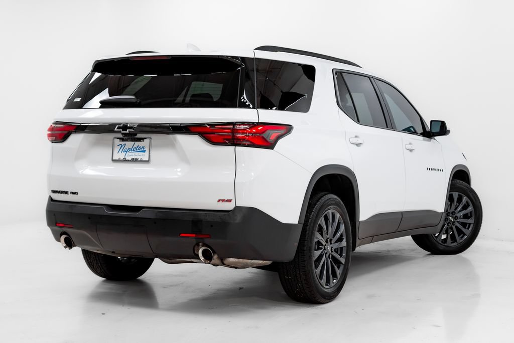 Used 2023 Chevrolet Traverse RS AWD/4WD image 34