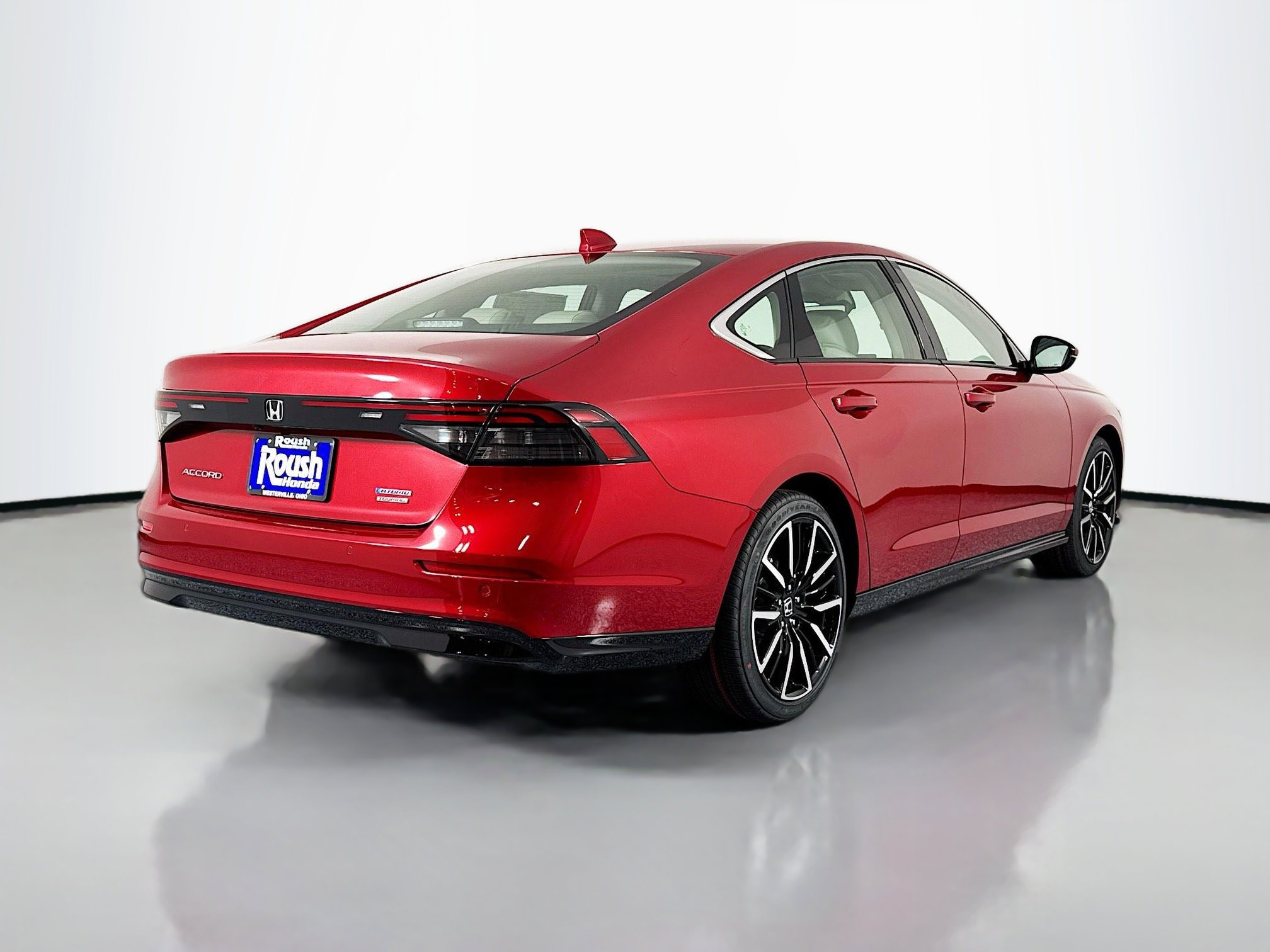 New 2026 Honda Accord Touring image 5