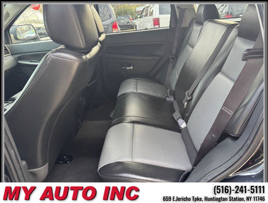 Used 2010 Jeep Grand Cherokee Laredo image 35