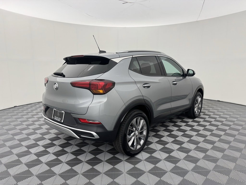 Used 2023 Buick Encore GX Essence w/ Experience Buick Package image 8